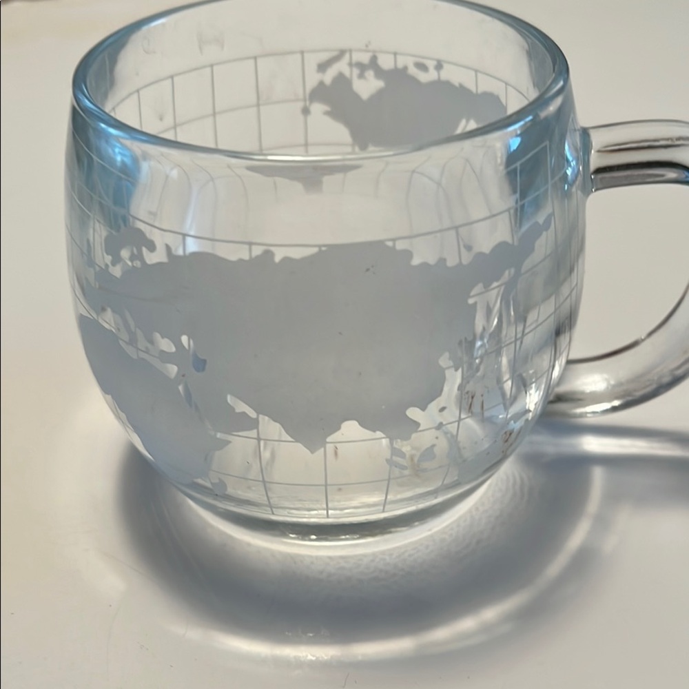 Nestlé Clear Glass Mug
